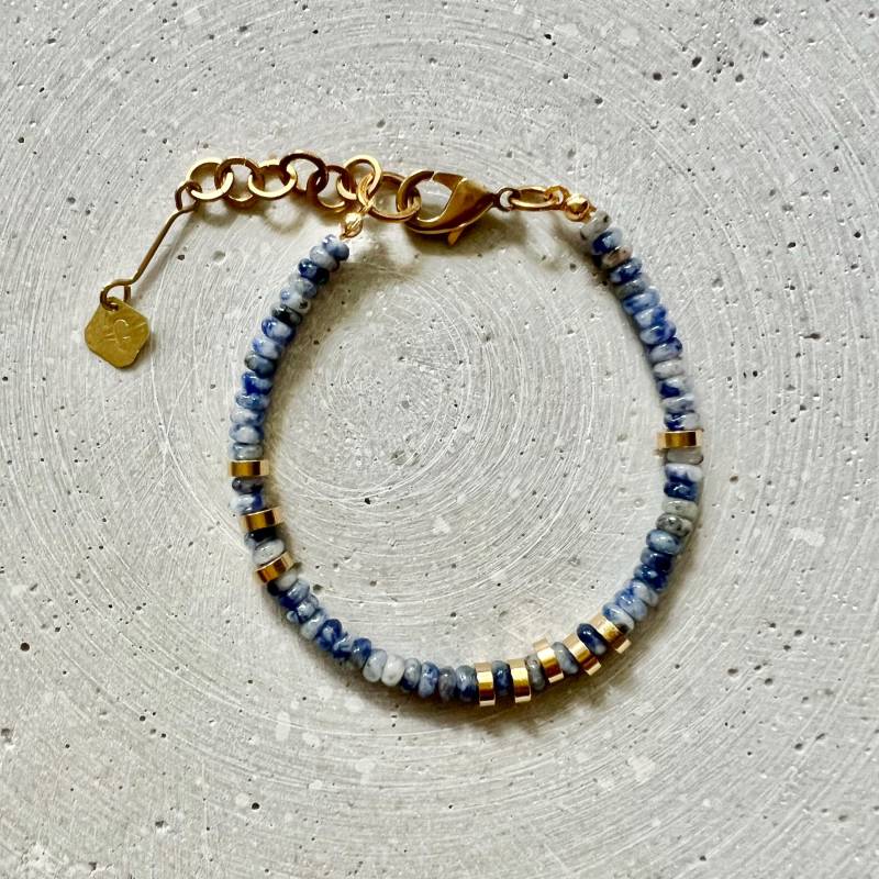 Sodalith Armband, Blaues Freundschaftsarmband, Schlichtes Stein Handgemachtes Perlenarmband, Anpassbare Länge Sodalith Armband, Blaues Freundschaftsarmband, Schlichtes Stein Handgemachtes Perlenarmband, Anpassbare Länge von gudbling
