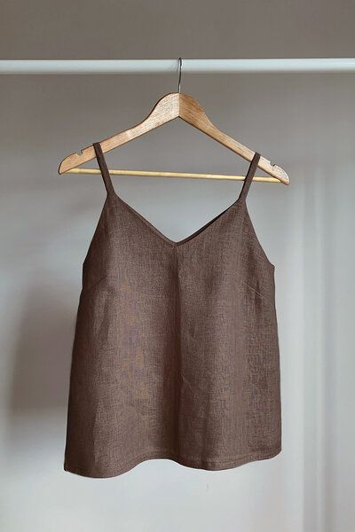 gust. Leinentop - V-Ausschnitt - Linen V-neck top - 100% Bio-Leinen von gust.