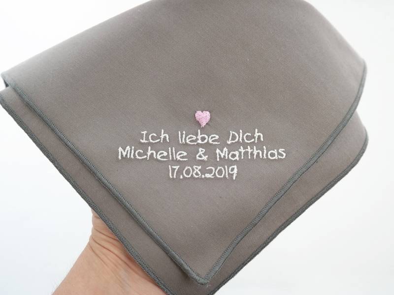 Gestickte Liebeserklärung An Den Bräutigam, Besticktes Einstecktuch Herren, Geschenk Valentinstag, Personalisiertes Verlobungsgeschenk von habseligkeiten