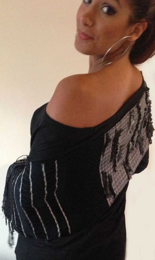 Handgewebter Schwarzer Schal, Schwarzer Baumwollschal, Fransenschal von halletextiledesign