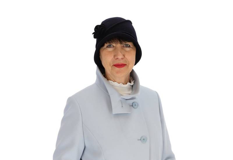 halsüberkopf Accessoires Filzhut Kappe Hut aus 100% Wolle mit Blumenapplikationen von halsüberkopf Accessoires