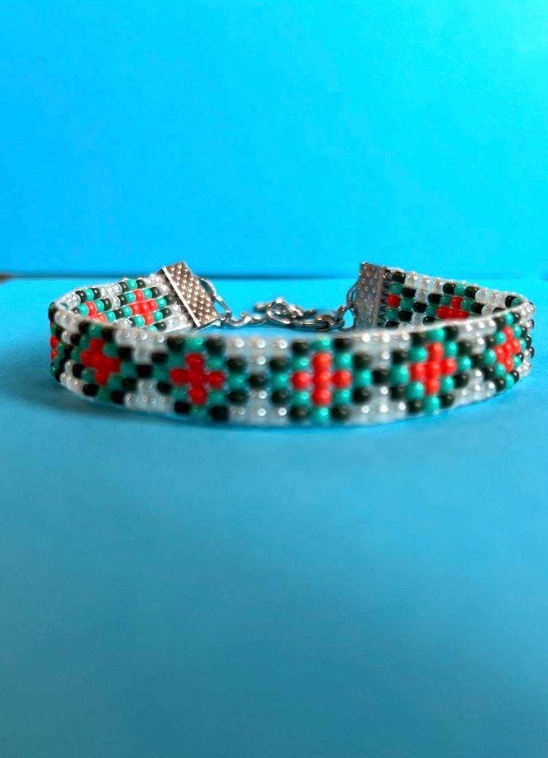 Handgefertigtes - Perlenarmband Hakeln Bohemien Bunt Frühling Sonderausführung Handgefertigtes - Perlenarmband Hakeln Bohemien Bunt Frühling Sonderausführung von handgefertigteperlen