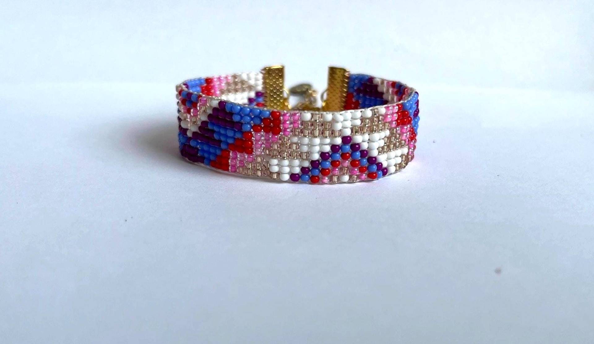 Handgemachtes Handgefertigt Gehäkelt Perlenarmband Häkeln Boho Vergoldung Lila Rosa Weiß Goldgelb Handgemachtes Handgefertigt Gehäkelt Perlenarmband Häkeln Boho Vergoldung Lila Rosa Weiß Goldgelb von handgefertigteperlen