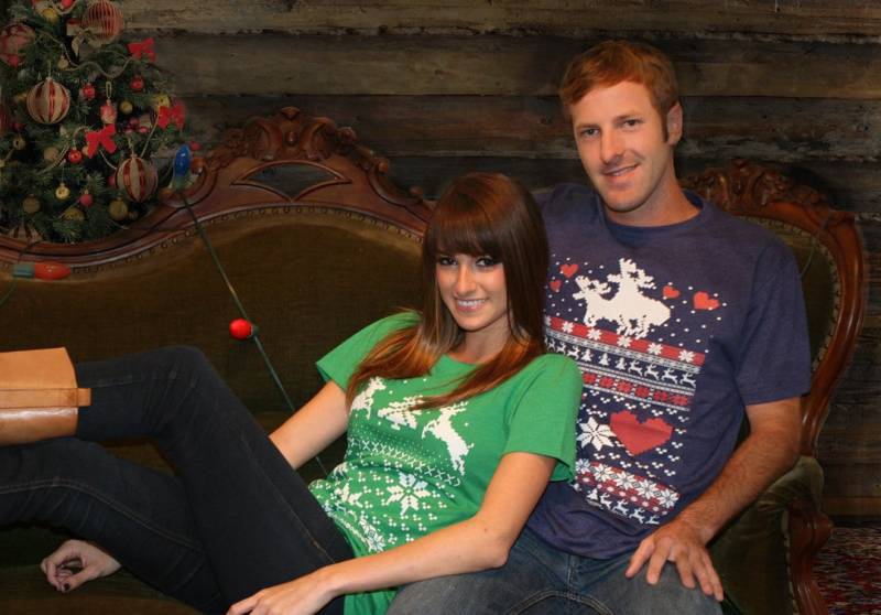 Ugly Christmas Sweater T-Shirt Elch Love Herren Unisex - Größen Sm Med Lg Xl Xxl von handjobdesign