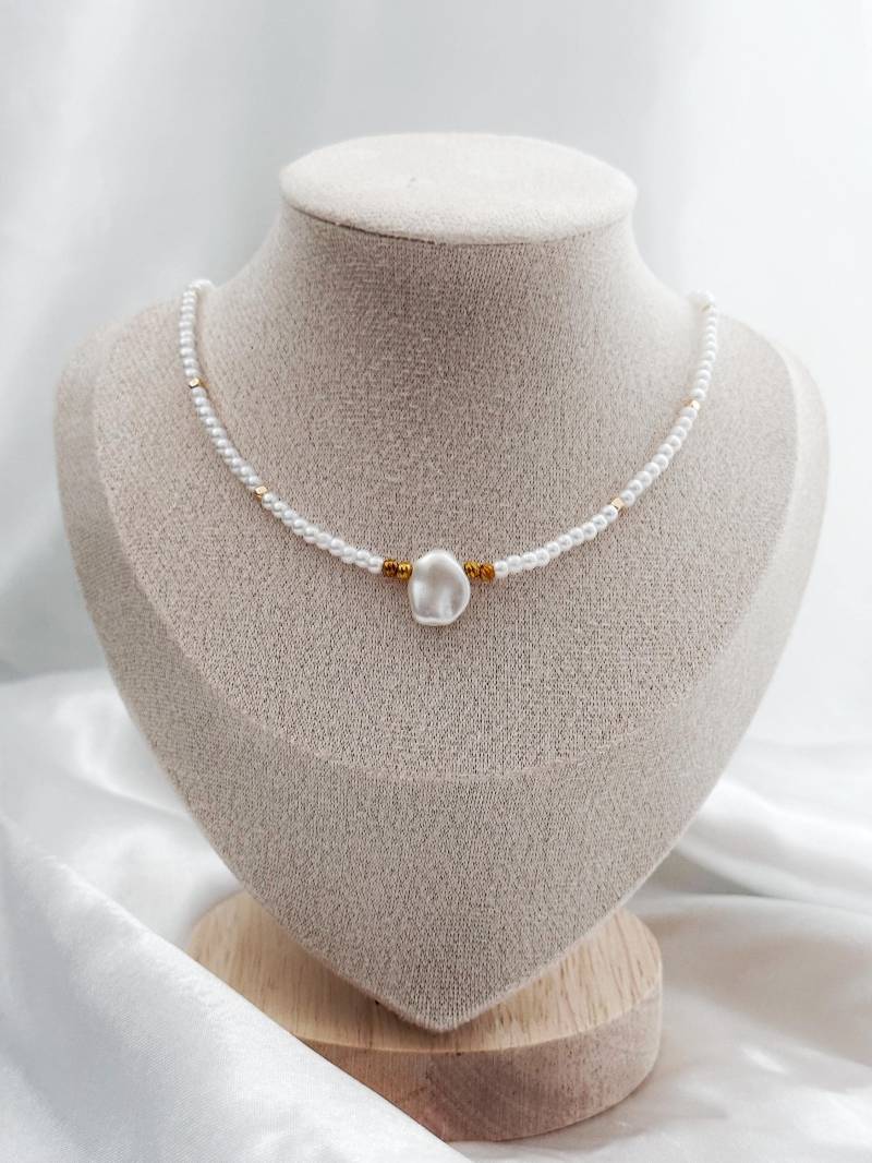 Delicate Pearl Halskette von handmadeJewelleery