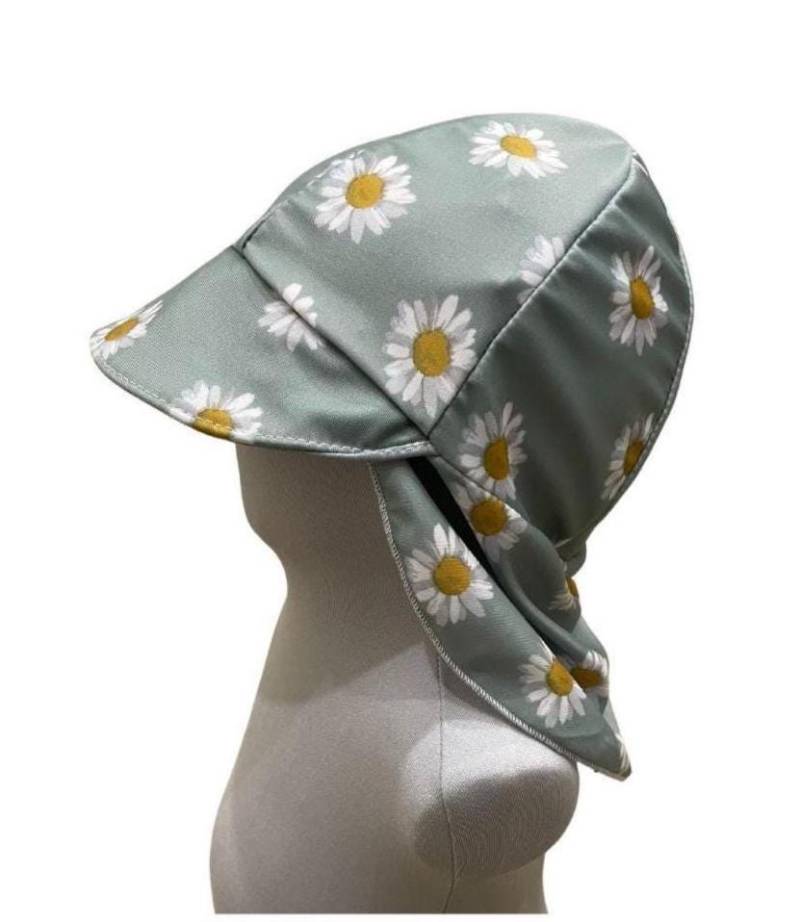 Sonnenhut Mit Nackenschutz Gänseblümchen Lichtschutzfaktor 50 + von handmadebyAngelikaZ