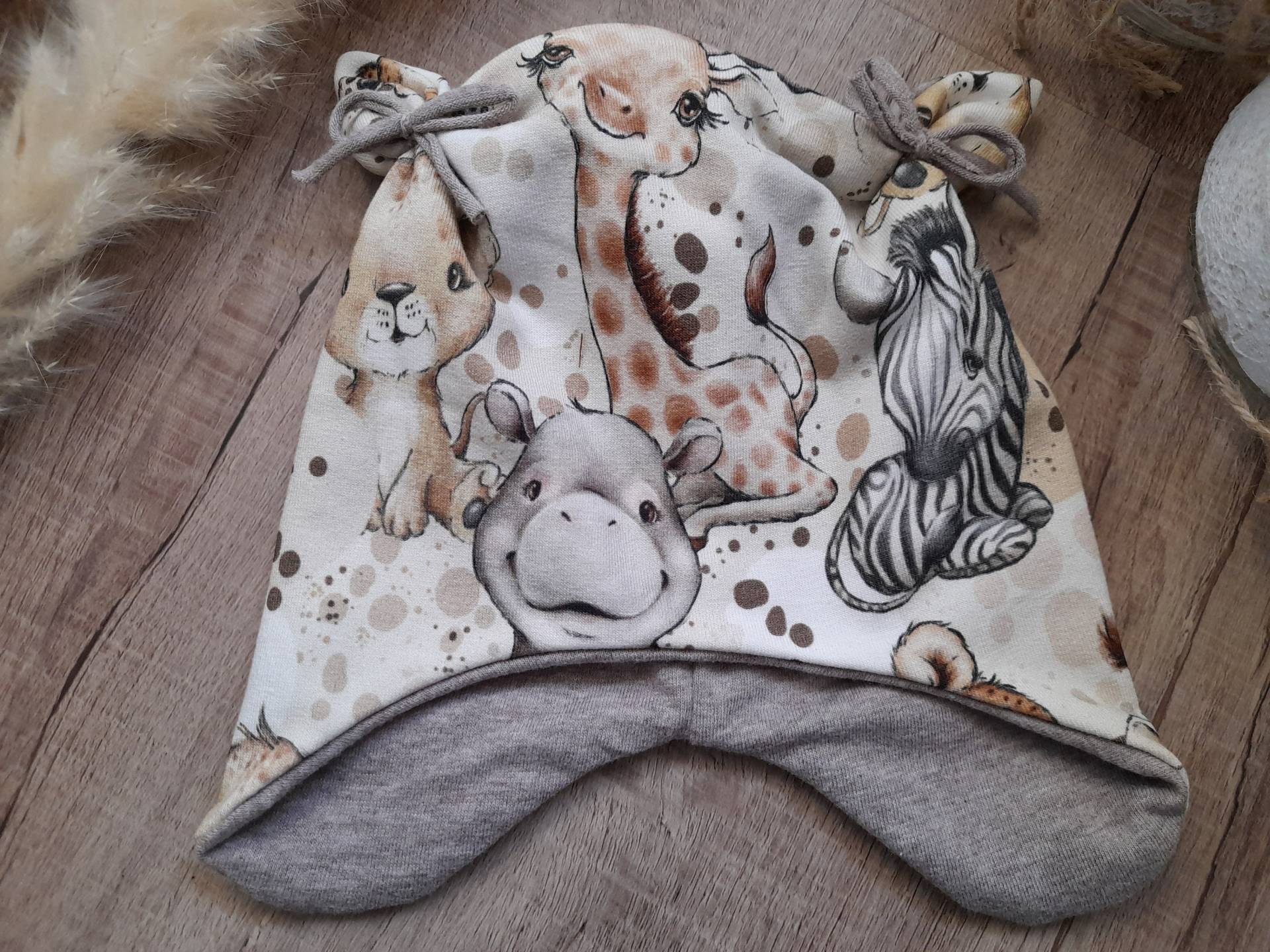Mütze Mit Ohren/Babymütze Safaribabys Und Verschiedenen Innenfutter Mütze Mit Ohren/Babymütze Safaribabys Und Verschiedenen Innenfutter von handmadebyalexK