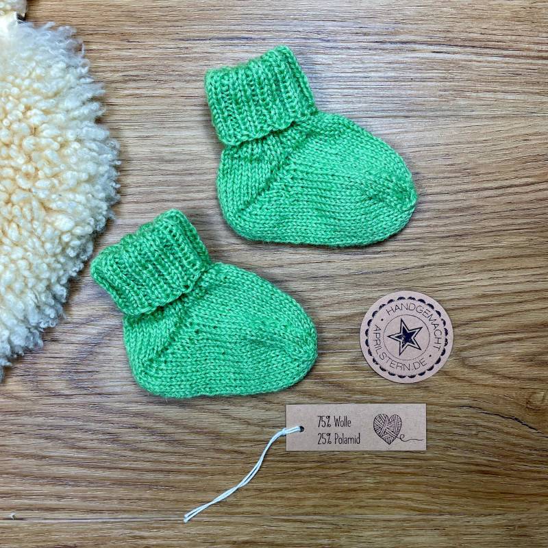Babysocken Gestrickt 15 - 17 Babysöckchen Aus Wolle von handmadebyhe84