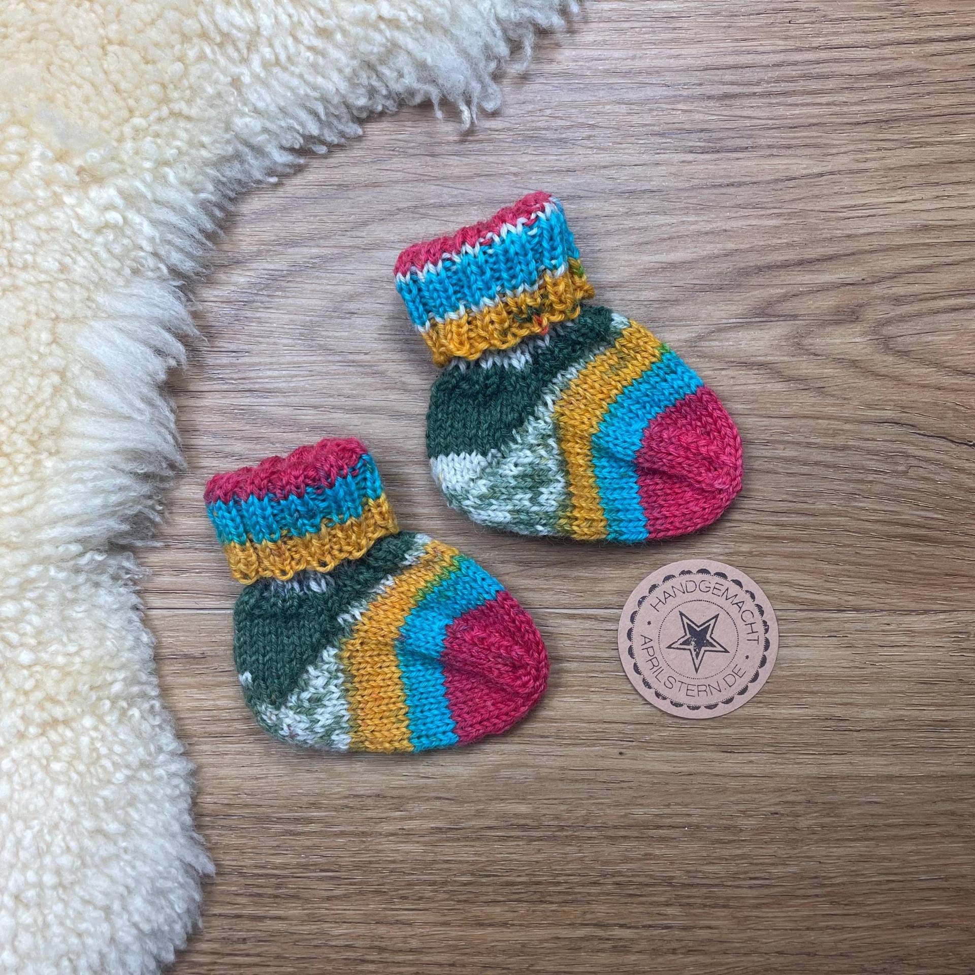 Babysocken Gr. 15 - 17 Bunt Handgestrickt Aus Weicher Wolle von handmadebyhe84
