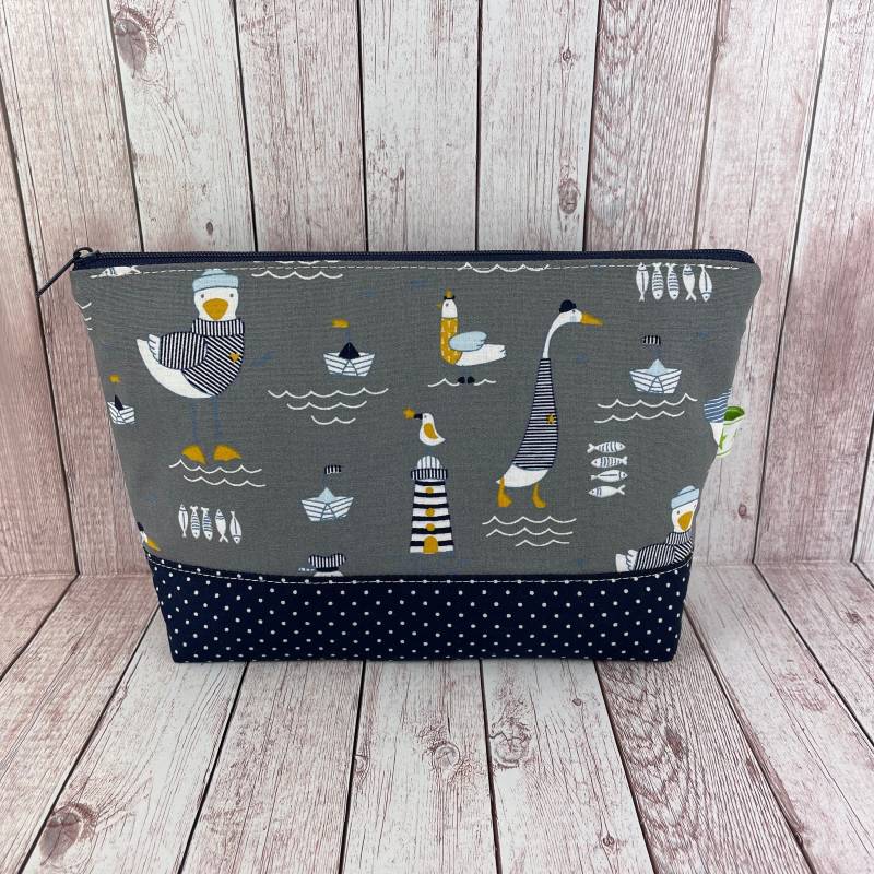 Kosmetiktasche, Kosmetiktäschchen, Kleiner Kulturbeutel, Kulturtasche, Tasche Mädelskram, Waschbeutel, Geschenk Mädchen, Schlampermäppchen von handmadebyhe84