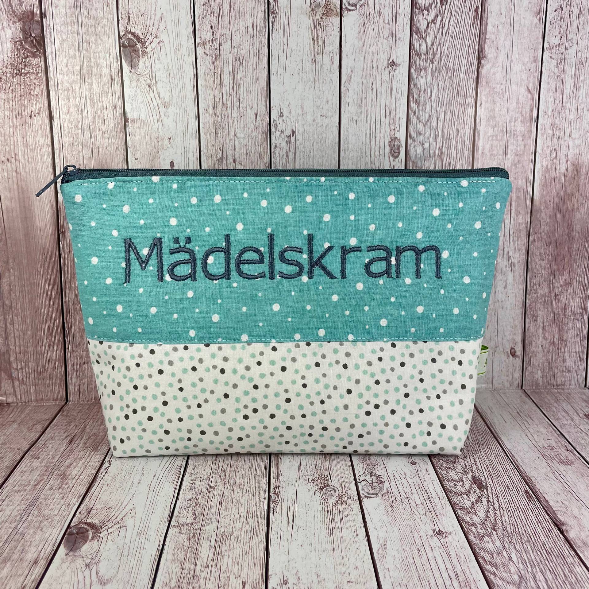 Kosmetiktasche Personalisiert Mädelskram Tasche Kulturtasche Geschenk Mädchen Kulturbeutel Mädchenkram von handmadebyhe84