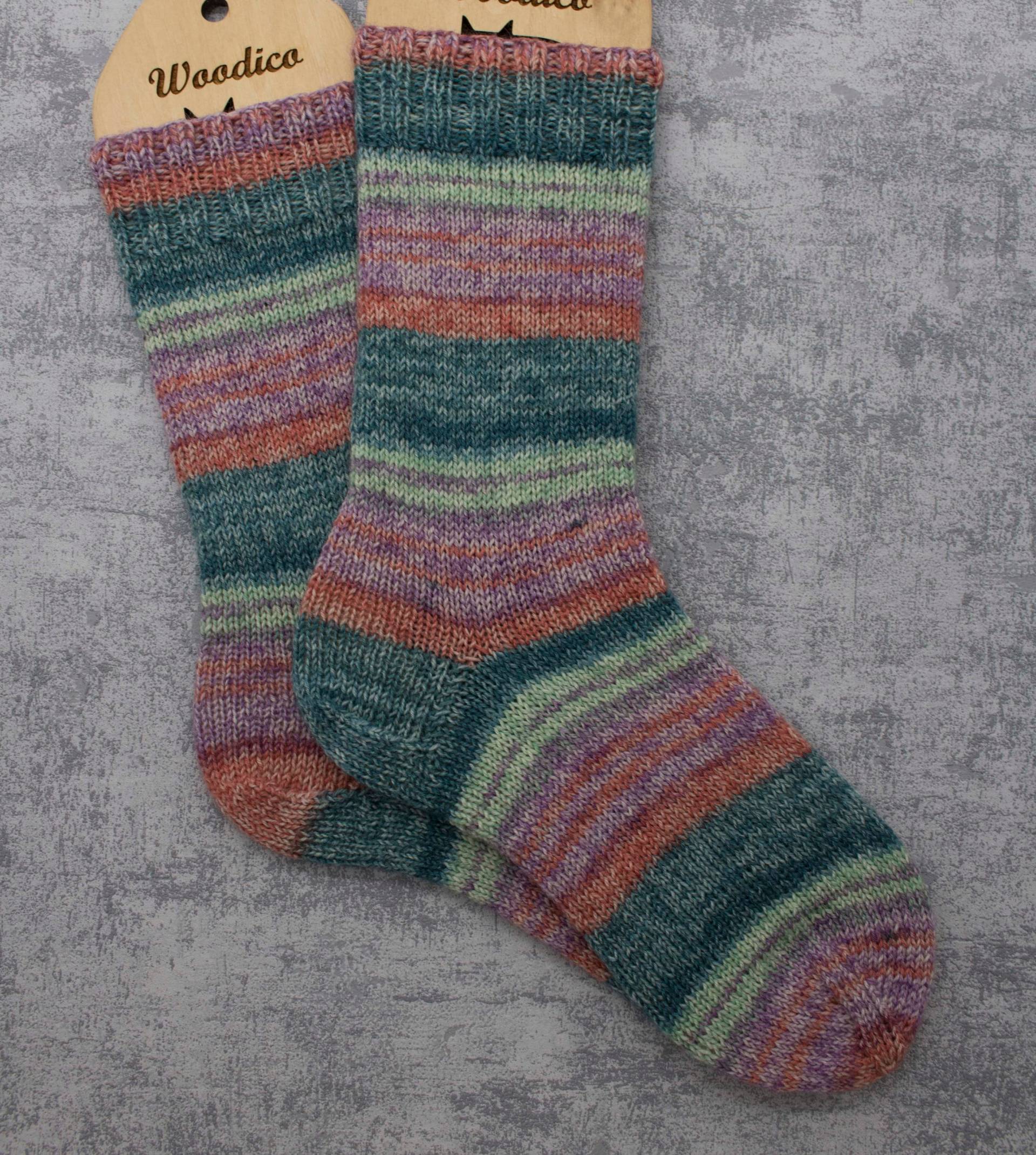 Handgestrickte Socken Gr. 36/37 von handmadebyinakathrin