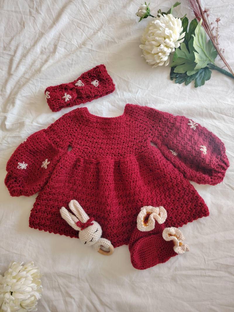 Handgemachtes Baby Mädchen Kleid Set - Gehäkeltes Babykleid Geschenkset Geburtsset von handmadebymarinette