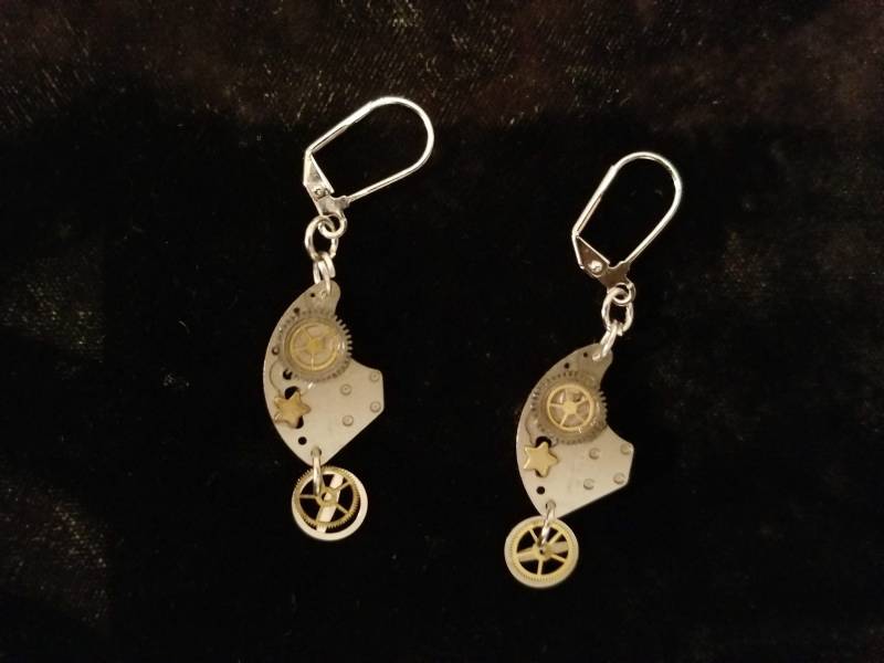 Ohrringe Steampunk Vintage Uhrenteil Baumelt An Taschenuhrteilen Mit Rad Und Zahnrädern. Auch Edelstahl Hebel Zurück Ohrdrähte von handsoftimebyjudith