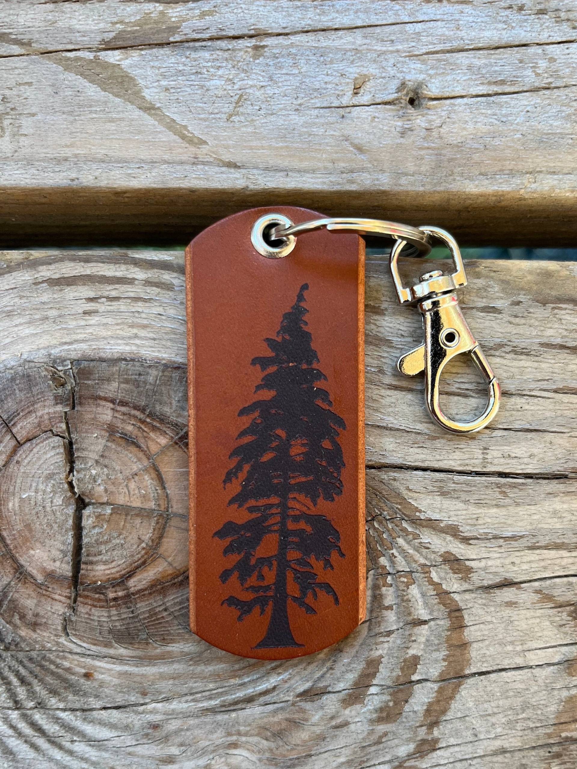 Handgemachte Vollnarbenleder Baum Schlüsselanhänger Handgemachte Vollnarbenleder Baum Schlüsselanhänger von handycraftedgoods