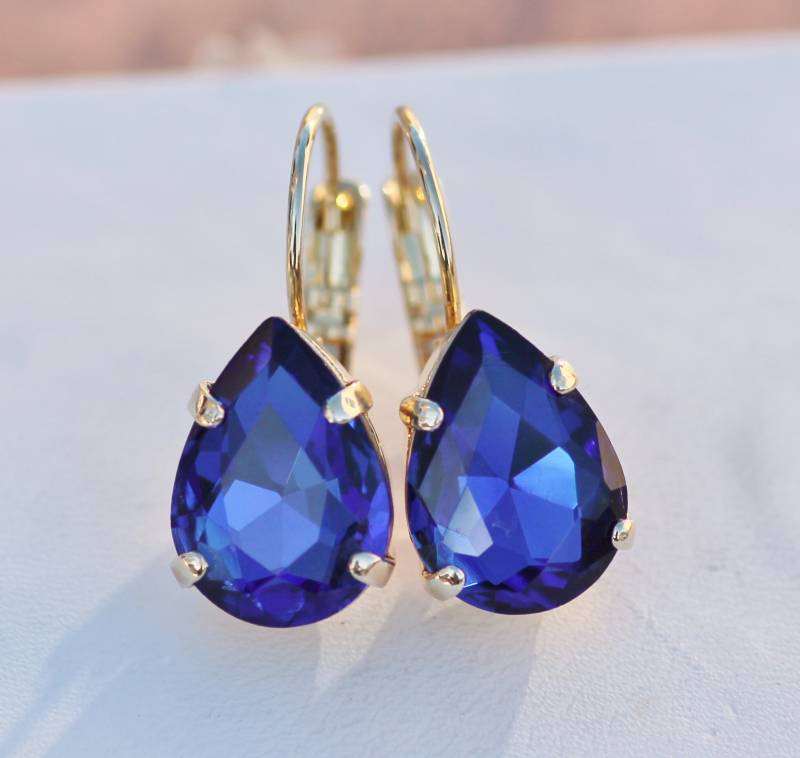 Neue Swarovski Sapphire Royal Blue Pear Teardrop Ohrringe, Blaue Lever Back Ohrring, Crystal Strass Brautschmuck, Hochzeiten, Etwas Blau von hangingbyathread1
