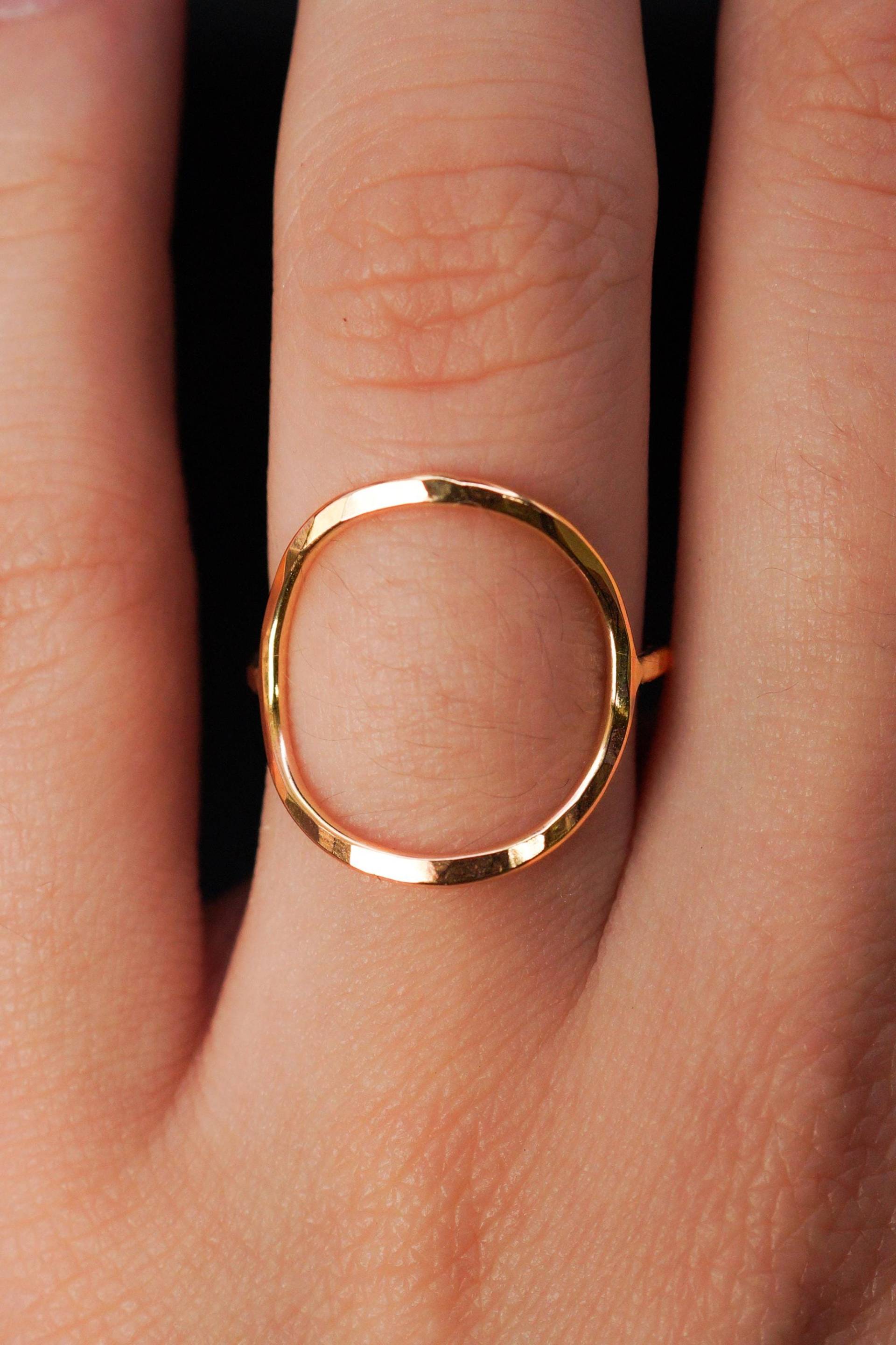 Kreis Ring in Solid 14K Gold, Dicker Braut Metallring, Gehämmert Oder Glatt, 14K Gold Offener Runder Ring, Verlobungsring, Braut, Ehering von hannahnaomi