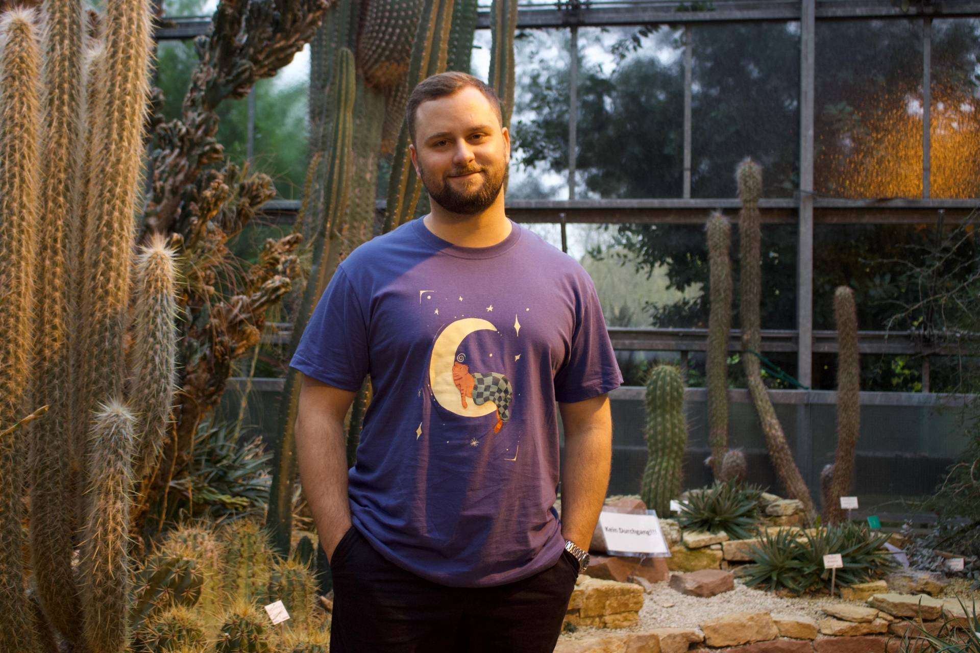 Unisex Shirt Denim Blau "Eepy Cat" von hannisch