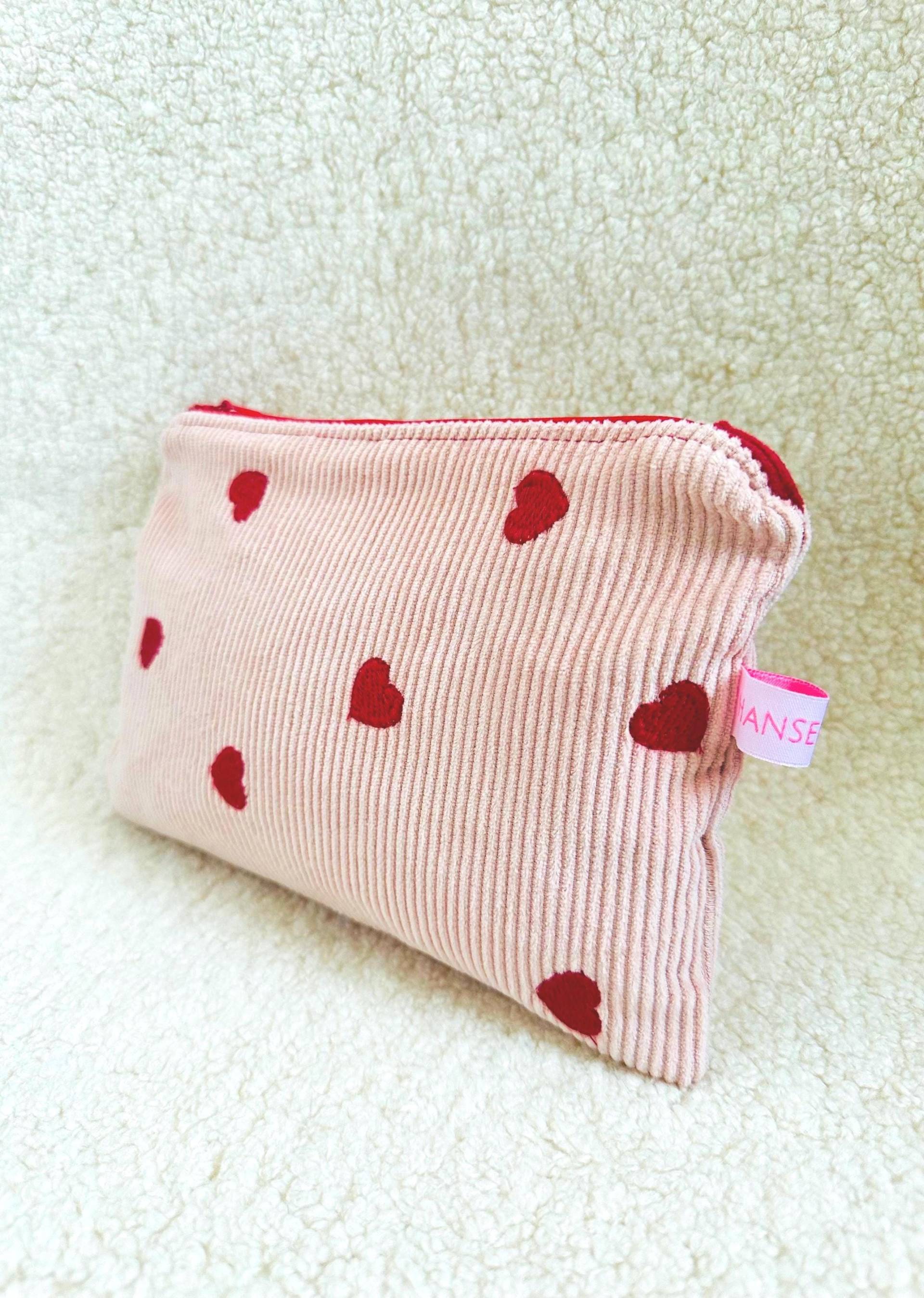 Herzchen Kosmetiktasche/Beautybag/Pouch/Make-Up Beutel Herzchen Kosmetiktasche/Beautybag/Pouch/Make-Up Beutel von hansenadel