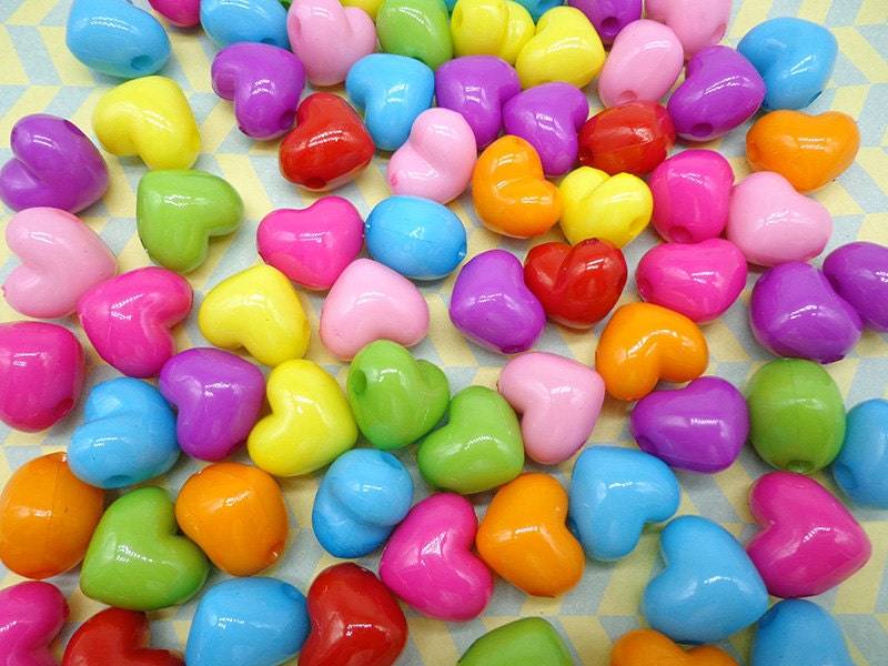 100 Stück Farbig Gemischte Kunststoffperlen Mit Loch 100 Stück Farbig Gemischte Kunststoffperlen Mit Loch von happinessshop
