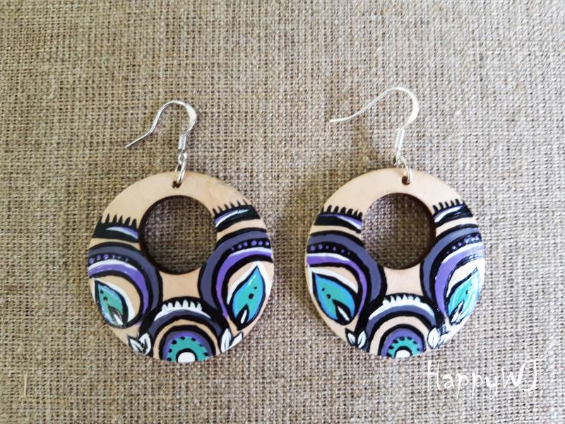 Abstrakte Ohrringe, Holzohrringe, Handbemalter Schmuck, Holzschmuck, Bemalte Runde Rustikale Schwarze Ohrringe von happyWJ