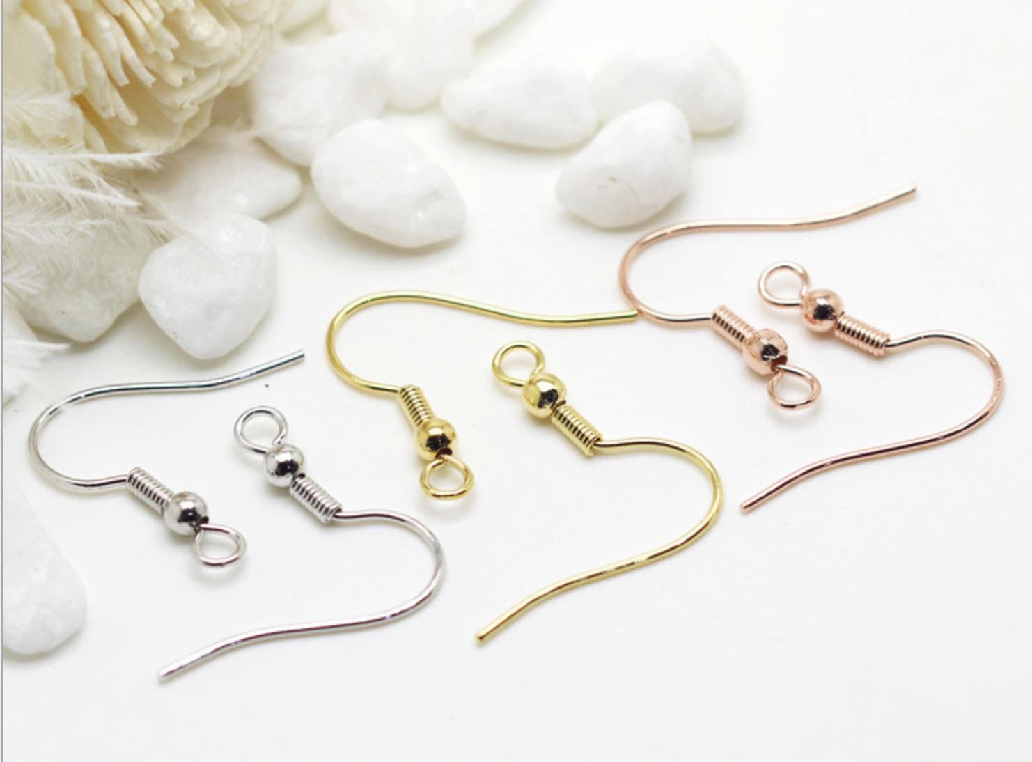 100Er | 50Pairs Versilberte Ohrringe Ohr Draht Haken Mit Kugel Diy Schmuck Halskette Gold Zubehör Großhandel Liefert 100Er | 50Pairs Versilberte Ohrringe Ohr Draht Haken Mit Kugel Diy Schmuck Halskette Gold Zubehör Großhandel Liefert von happyeverydayworld