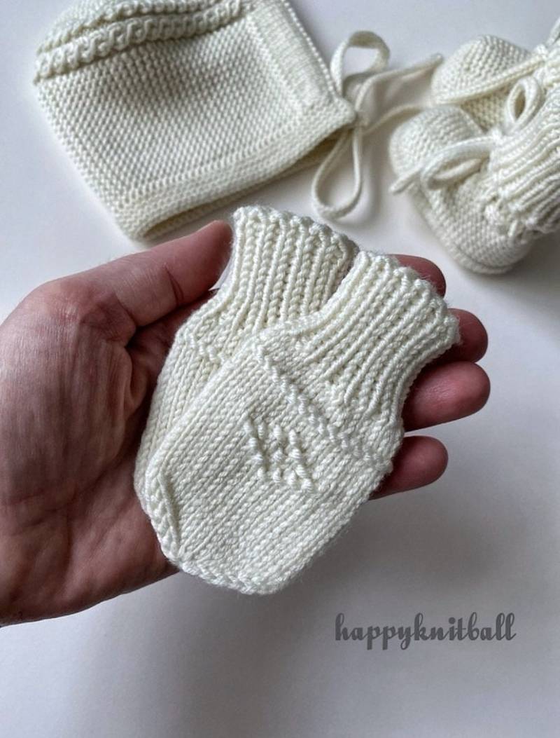 Baby Handschuhe Aus Merino Wolle Stricken Neugeborene Erste von happyknitball