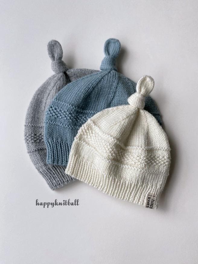 Handgestrickte Babymütze Aus Merino Wolle Unisex Knotenmütze von happyknitball