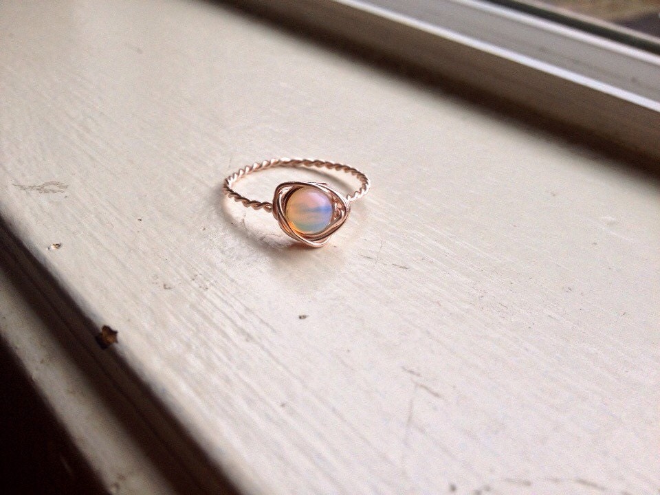 Opalith Wirewrapped Ring Mit Rose Kupfer - Jede Größe Kristall Heilung Spiritueller Schmuck Leidenschaft, Kreativität, Band von happymedium4eco