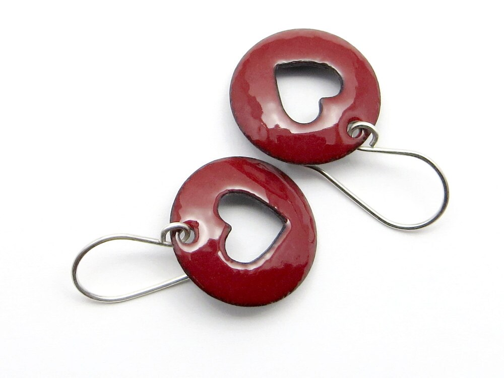 Rote Herzen Ohrhänger - Dunkelrote Emaille Ohrringe Mit 925 Silber Ohrhaken Rote Herzen Ohrhänger - Dunkelrote Emaille Ohrringe Mit 925 Silber Ohrhaken von happyment