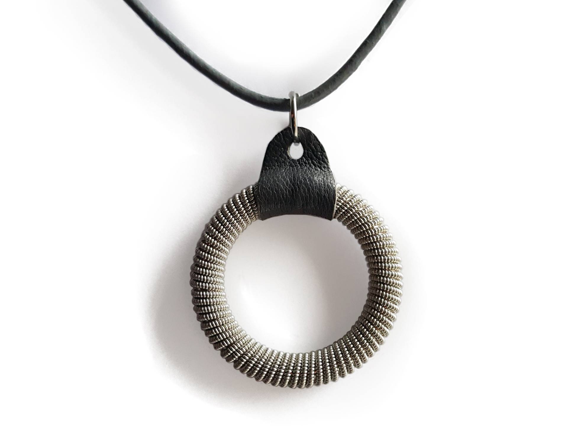O-Ring L 01 - Samisch Inspirierte Kette O-Ring L 01 - Samisch Inspirierte Kette von haqvinart