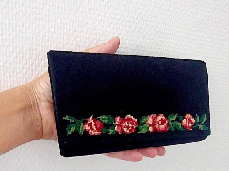 Vintage Nadelspitzen-Clutch-Handtasche, Rosen-Design, Made in Germany von hard2findstuff