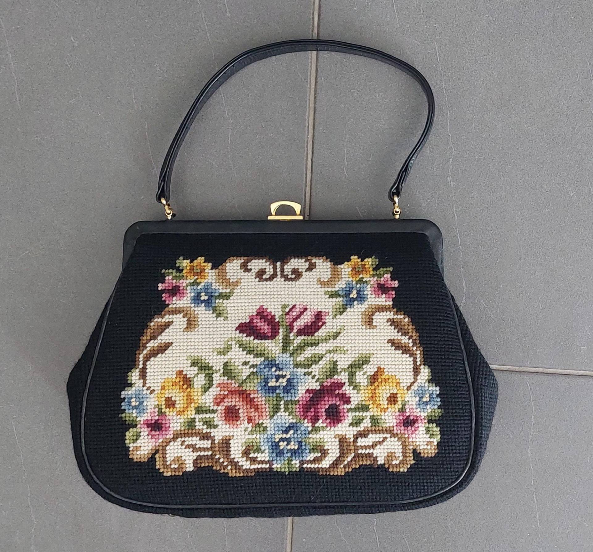 Vintage Floral Nadelspitze Handtasche, 1960Er Jahre Gobelin Petit Point Handtasche von hard2findstuff