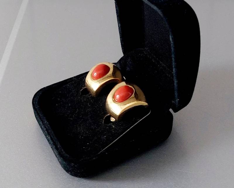 Vintage Grosse | Dior Ohrringe Signiert Germany Golden Rot Glas Cabochon Geschenk von hard2findstuff