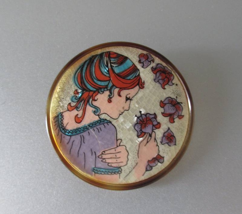 Vintage Lea Stein Paris Brosche Bakelit Lucite Frau Portrait Vintage Lea Stein Paris Brosche Bakelit Lucite Frau Portrait von hard2findstuff