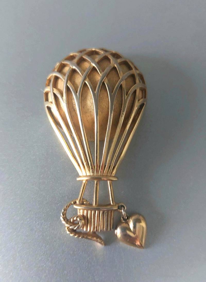 Vintage Trifari Brosche Air Baloon & Herz Liebe Valentines Schönes Geschenk Vintage Trifari Brosche Air Baloon & Herz Liebe Valentines Schönes Geschenk von hard2findstuff