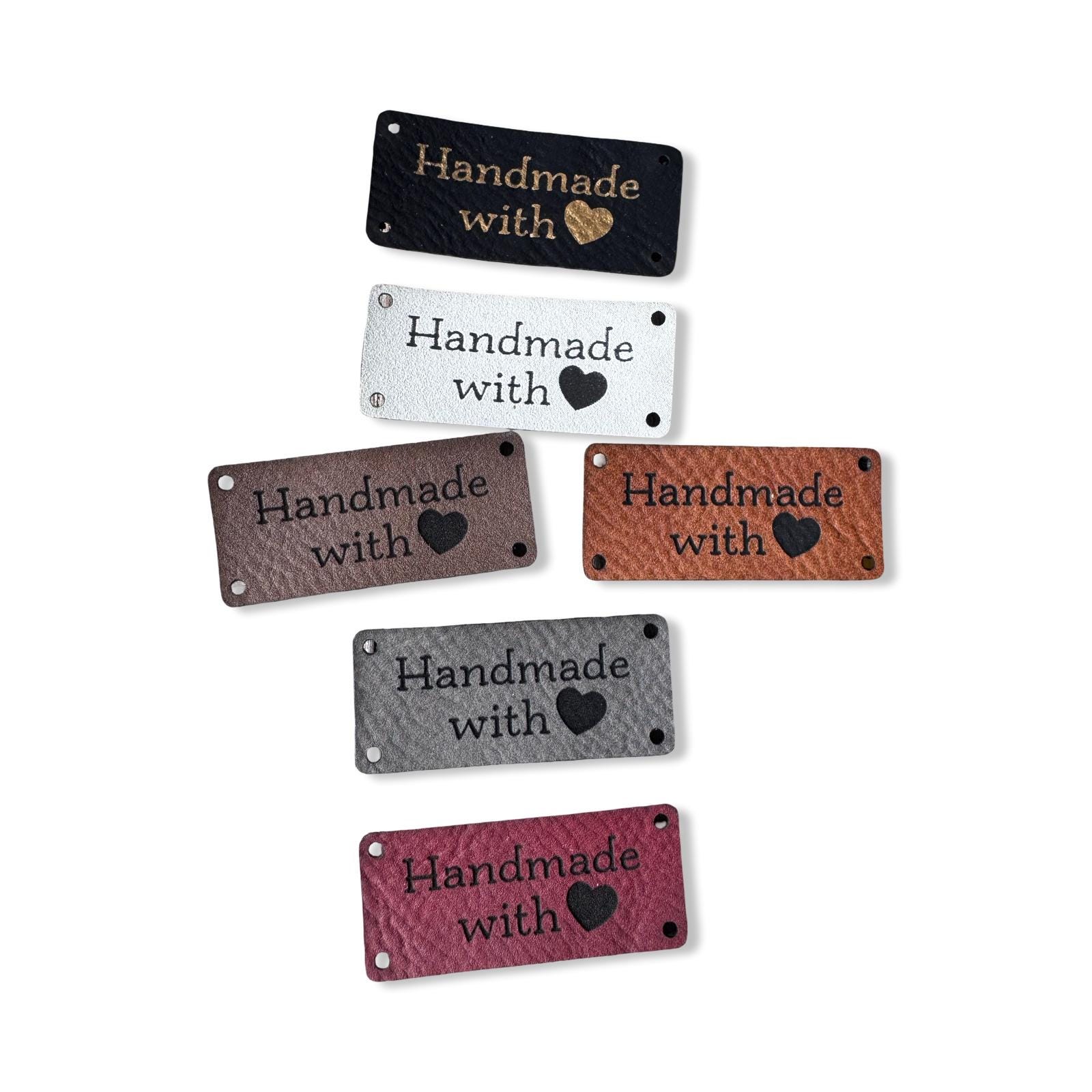 1 Set Kunstleder Aufnäher Etiketten "Handmade" Bunt | 6 Stück von hartmannknoepfe