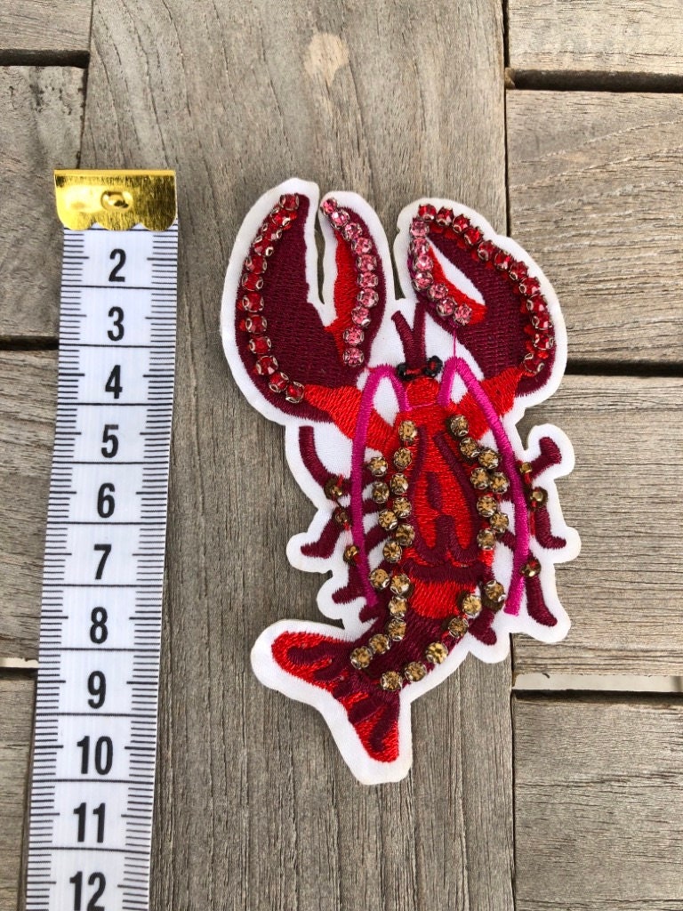 1 Stück Wunderschöner Hummer Aufnäher Pink Rot Bestickter Bügel Applikation von hartmannknoepfe