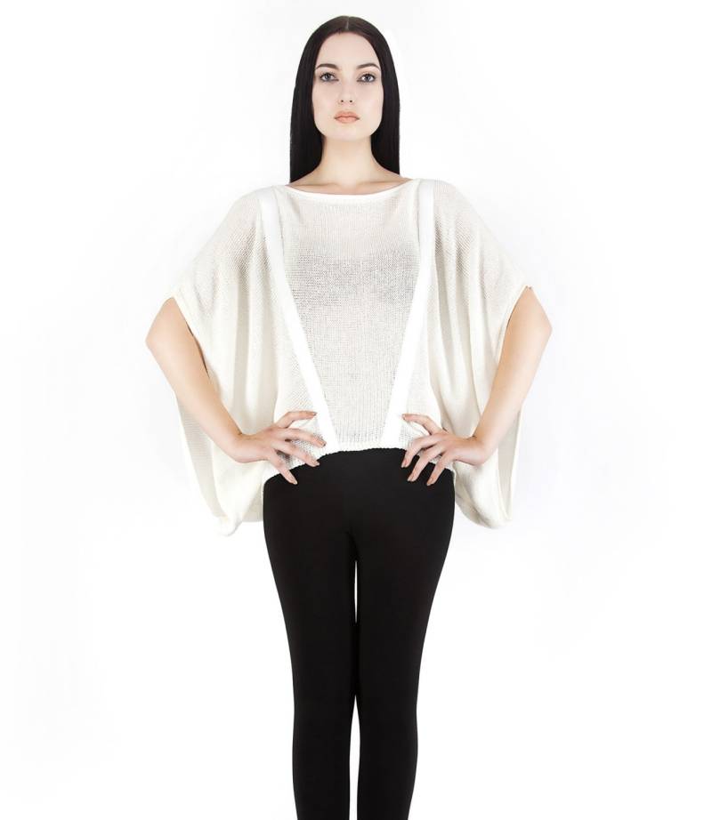 V White - Frauen Netz Top Mit Leder Streifen Handgestrickter Pullover Lammfell Kragen Haus Of Sparrow Designer Monica Wallway von hausofsparrow