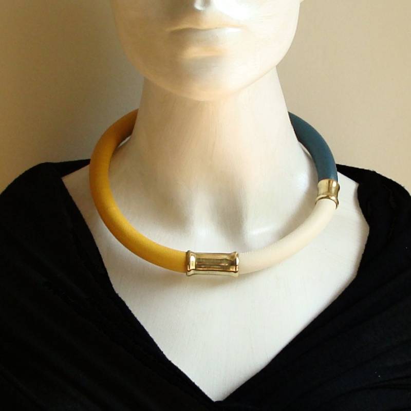 Drago Ii - Einzigartiges Schmuck Accesoire Halskette Im Afrikanisch-Ethnostyle Aus Messing Und Leder von havanaflamingo