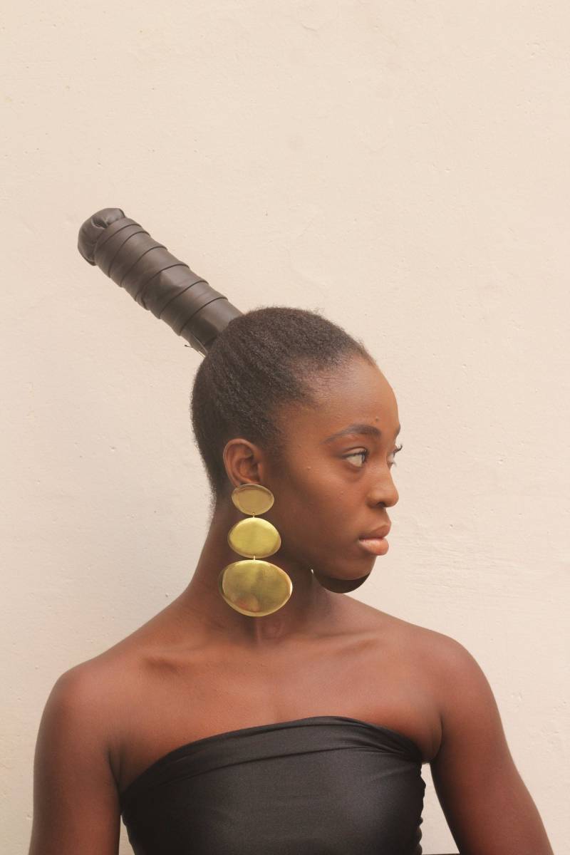 Extra Lange Goldfarbene Messingohrringe Statement Schmuck Zum Tragen, Um Zu Beeindrucken. 70Er Jahre Styl von havanaflamingo