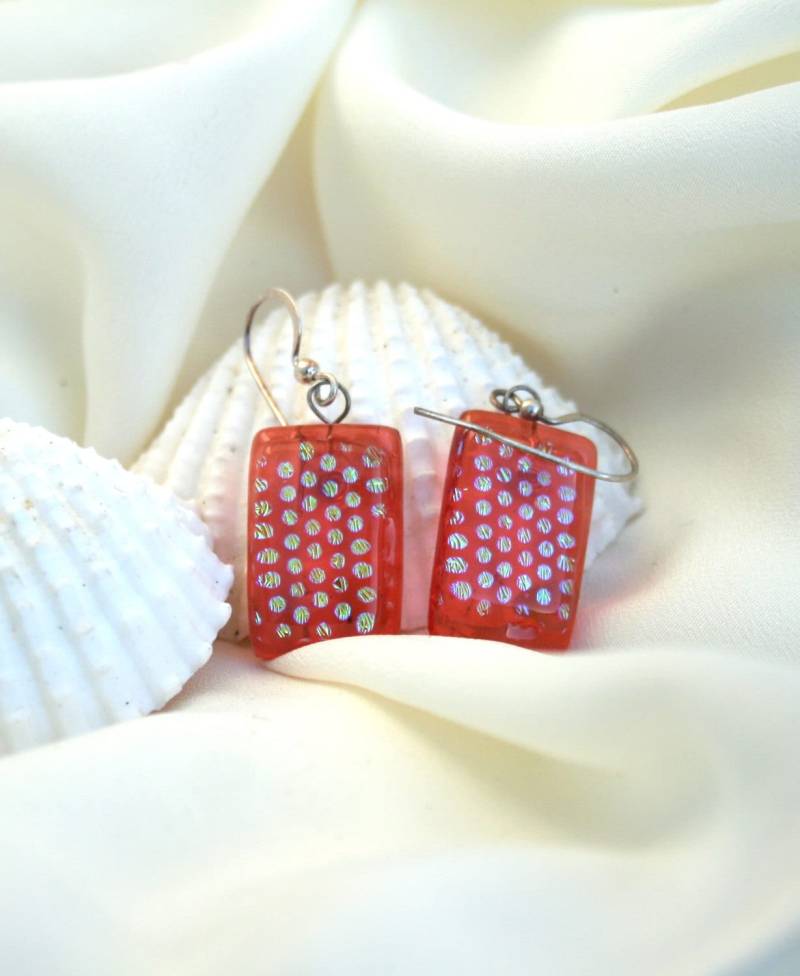 Pfirsich Und Goldpunkt Dichroic Glas Baumeln Glasohrringe, Baumelt, Kunst-Glasohrringe Auf Sterling Pfirsich Und Goldpunkt Dichroic Glas Baumeln Glasohrringe, Baumelt, Kunst-Glasohrringe Auf Sterling von hbjewelrydesign