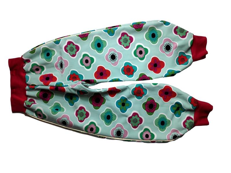 110/116 Softshellhose Mint Bunte Blumen Reflektierender Paspel Herbst Winter Frühling, Regenhose von hcotec