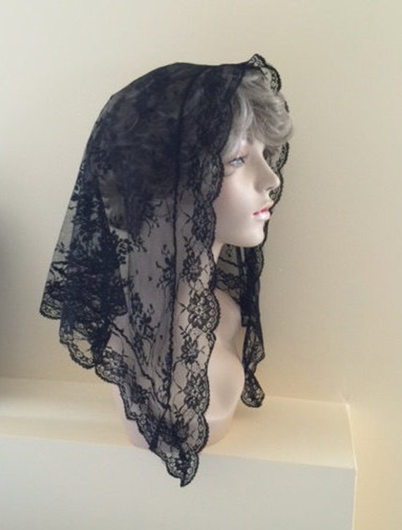 Schwarze Spitze Kopfbedeckung - Versandfertig Schwarze Spitze Kopfbedeckung - Versandfertig von headcoverings