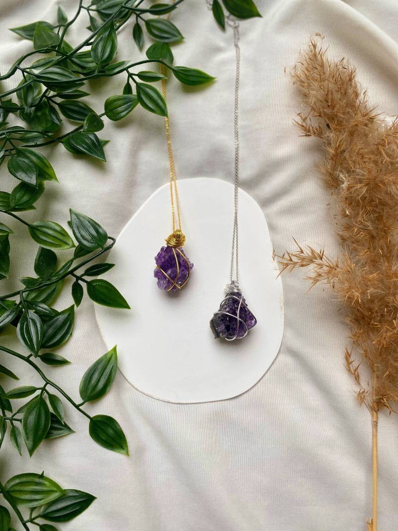 24 Vergoldete, Roségold & 925 Silberne Amethyst Rohstein Halskette | Naturstein Edelstein Kette Heilstein Kristall Anhänger 24 Vergoldete, Roségold & 925 Silberne Amethyst Rohstein Halskette | Naturstein Edelstein Kette Heilstein Kristall Anhänger von healingartofcrystals