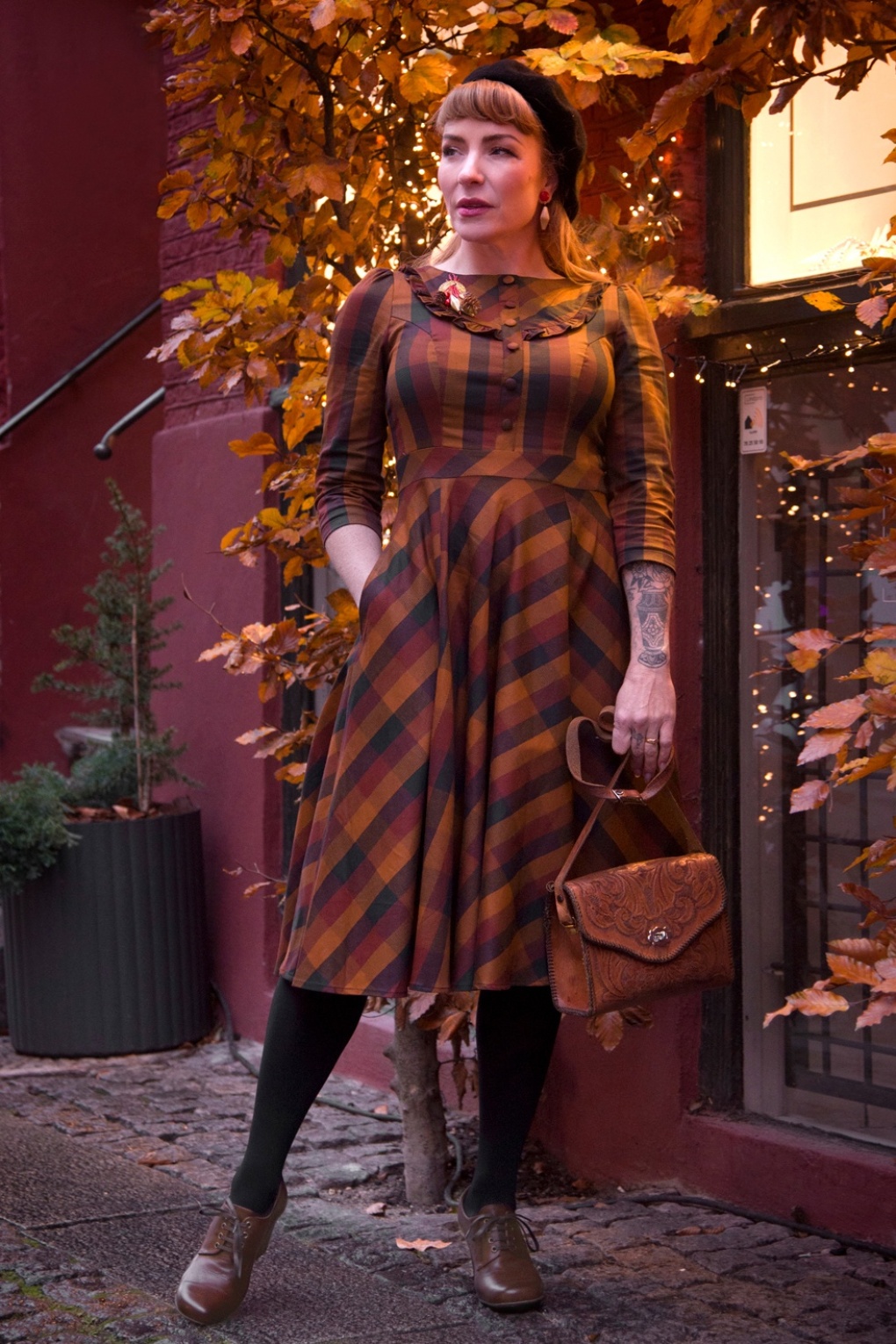 Mary Check Swing Kleid in Rost Mary Check Swing Kleid in Rost von hearts & roses