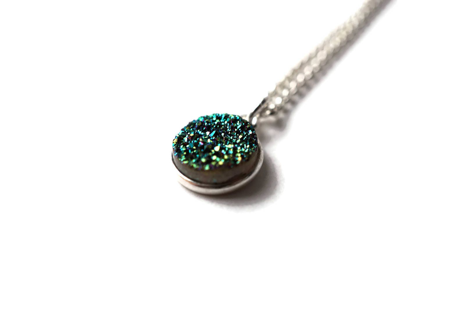 Kristall Halskette, Minimalist Anhänger von heavyistheheart