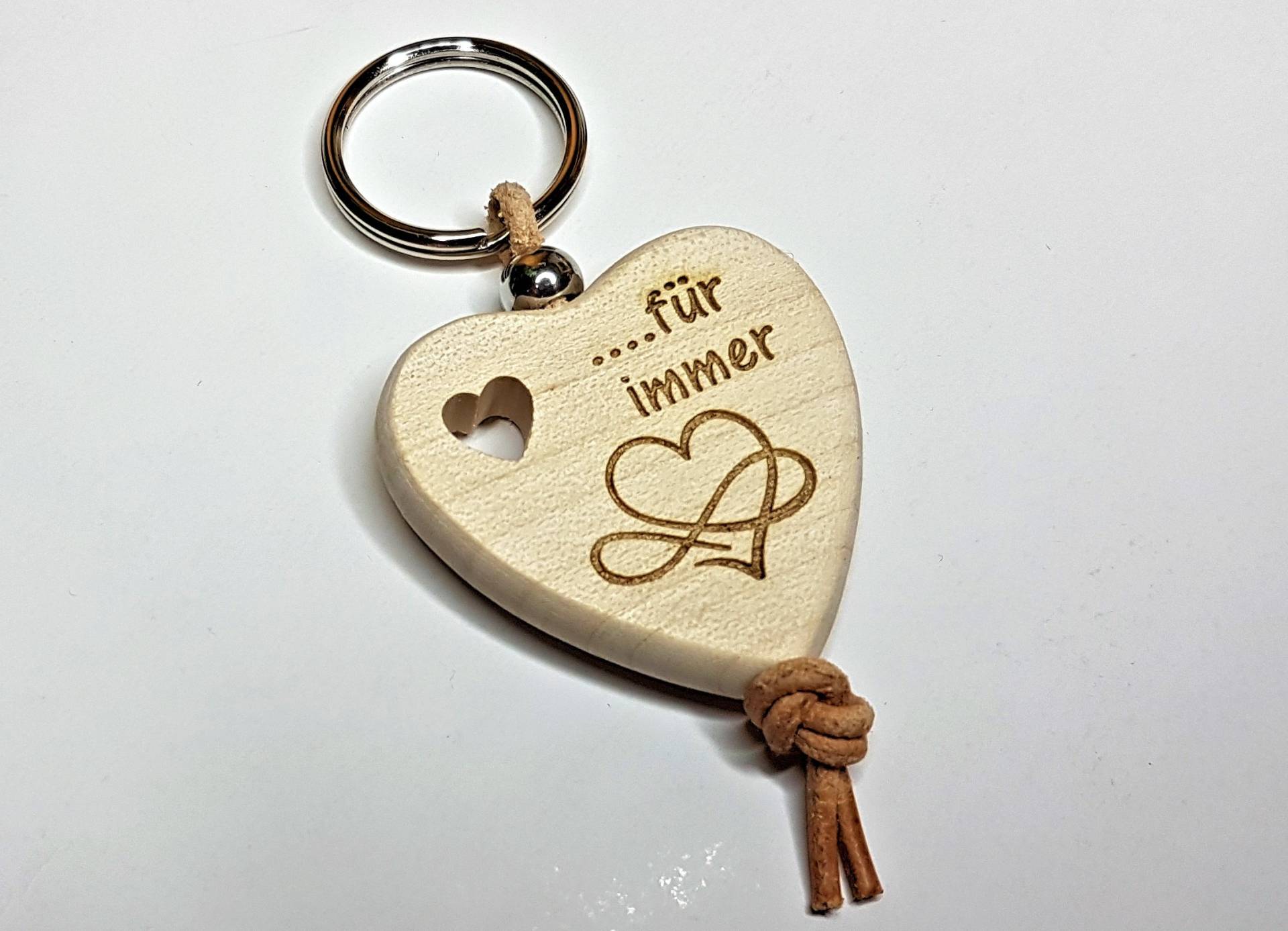 Holzherz Schlüsselanhänger/Herz Mit Gravur ...für Immer, Unendliche Liebe Freundschaft Freundschaftsgeschenk Holzherz Schlüsselanhänger/Herz Mit Gravur ...für Immer, Unendliche Liebe Freundschaft Freundschaftsgeschenk von hebraHolzGeschenke