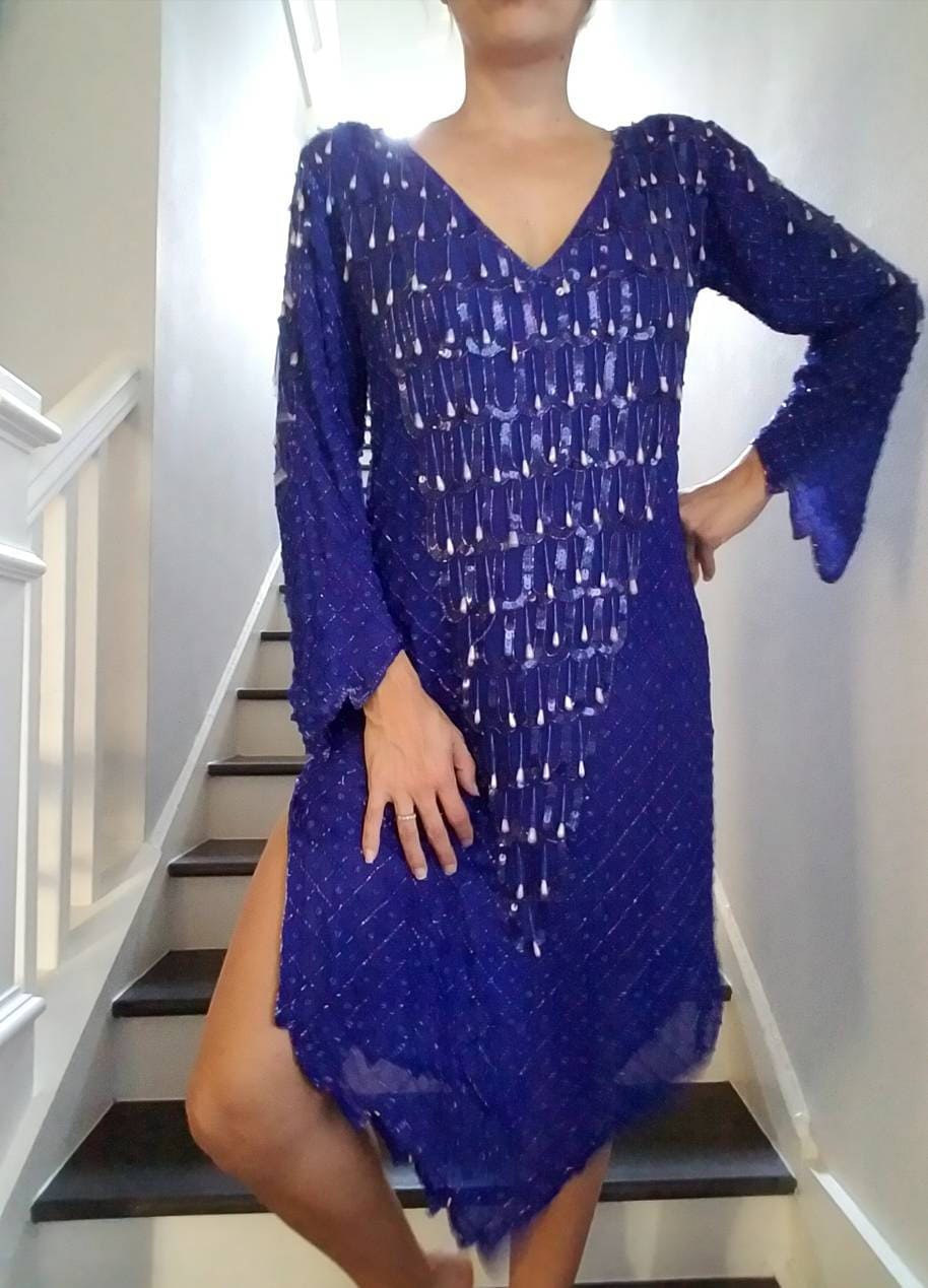 Vintage Seide Perlen Fringe Pailletten Sheer Blau Slouchy Kleid | M 70Er 80Er Jahre Vintage Seide Perlen Fringe Pailletten Sheer Blau Slouchy Kleid | M 70Er 80Er Jahre von heightofvintage