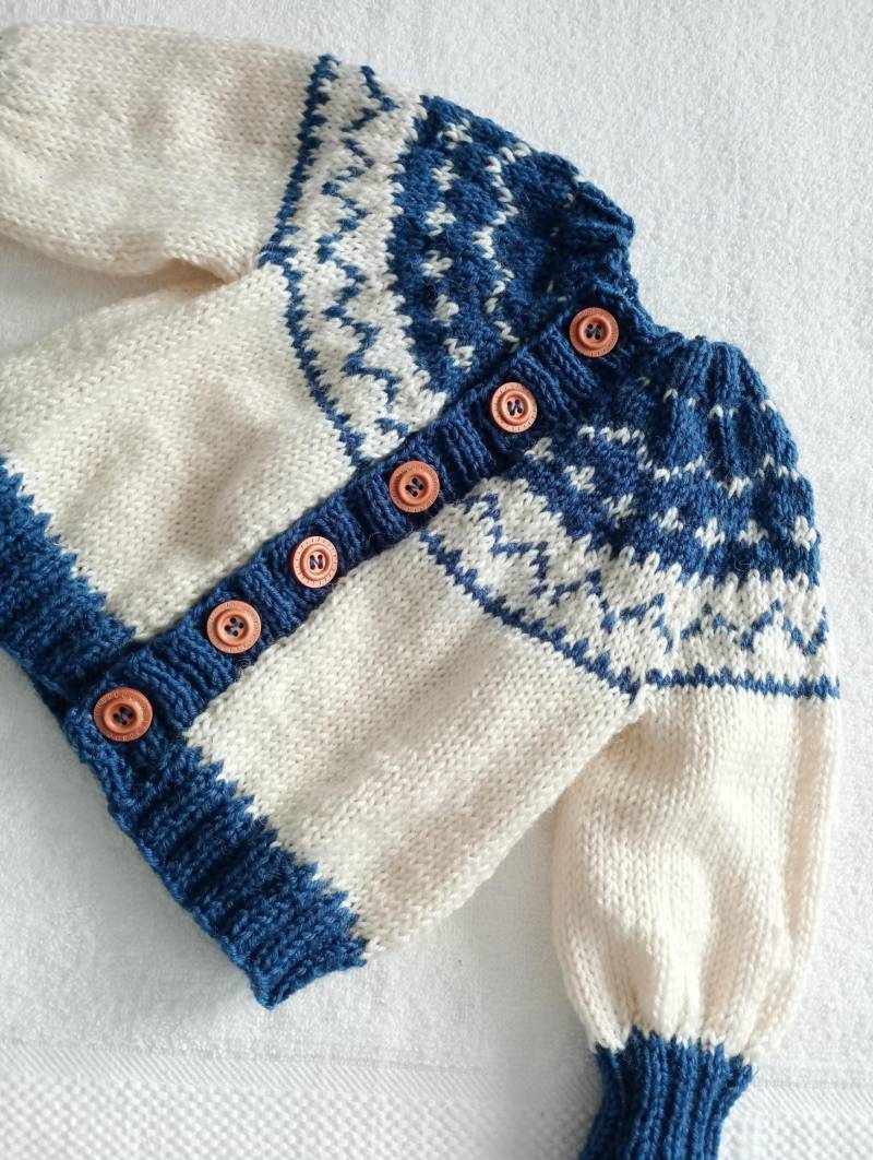 Handgestricktes Baby-Set , Jacke, Mütze Gr. 68/74 von heikeskramkiste